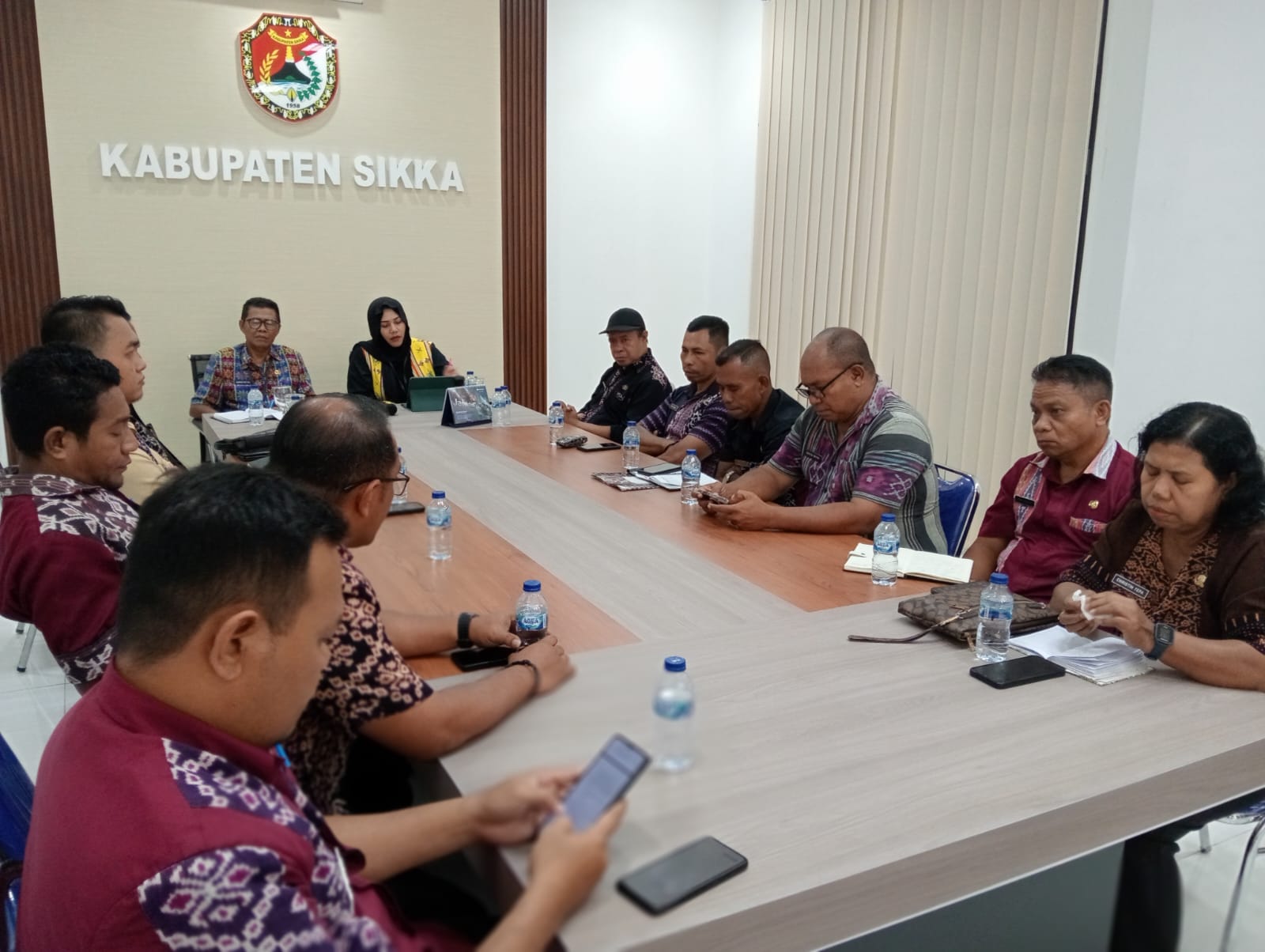 Dorong Pemerintahan Yang Transparan dan Akuntabel, Pemkab Sikka Gandeng Komisi Informasi NTT Gelar Sosialisasi dan Advokasi Keterbukaan Informasi Publik 