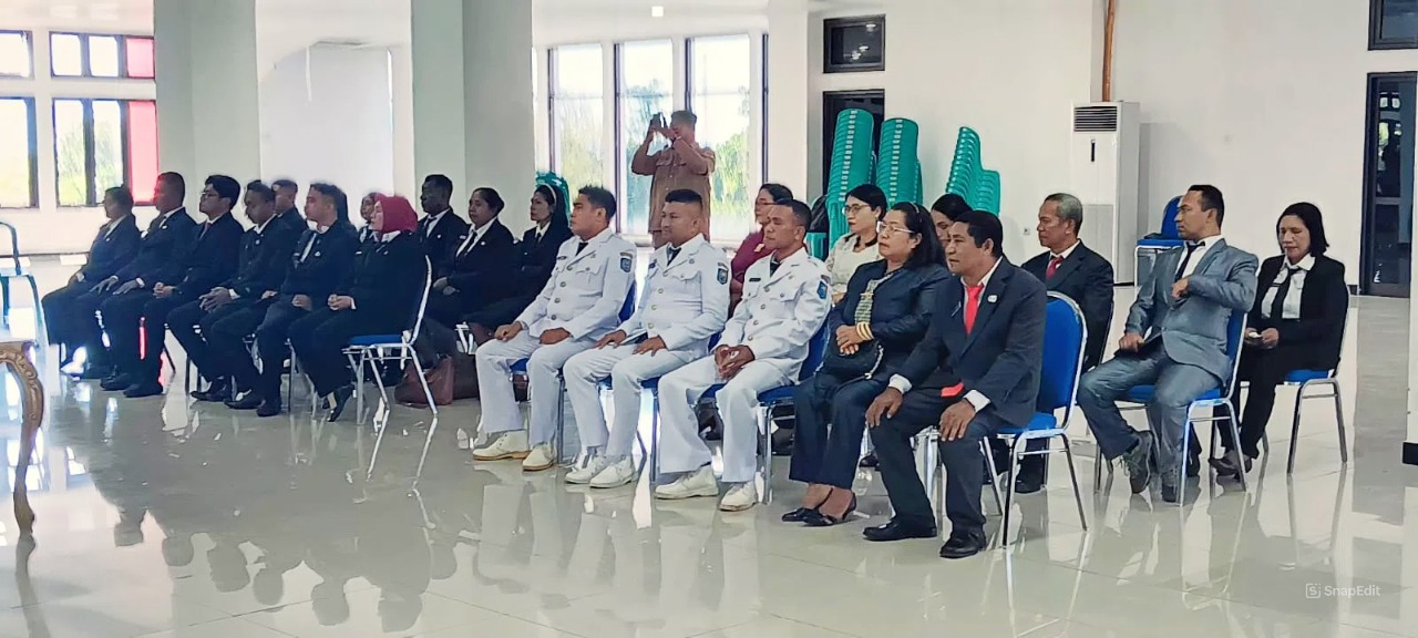 Lantik 16 Pejabat Administrator, Pengawas, dan Fungsional, Bupati Sikka : Pegang Teguh Integritas, Transparansi, dan Akuntabilitas Dalam Pelayanan Publik