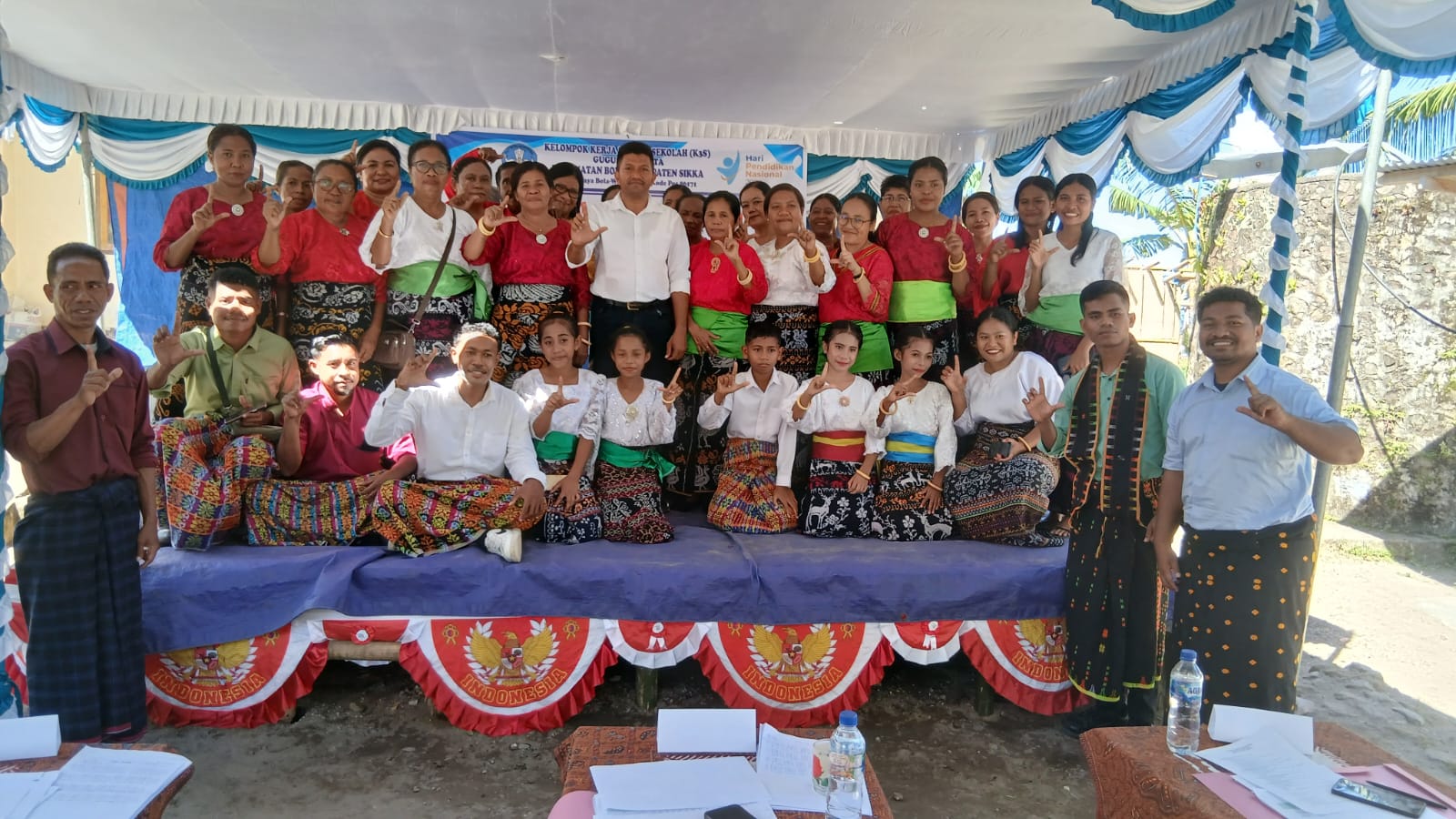Hardiknas Tingkat  Kecamatan Bola Dimeriahkan Dengan Atraksi Budaya