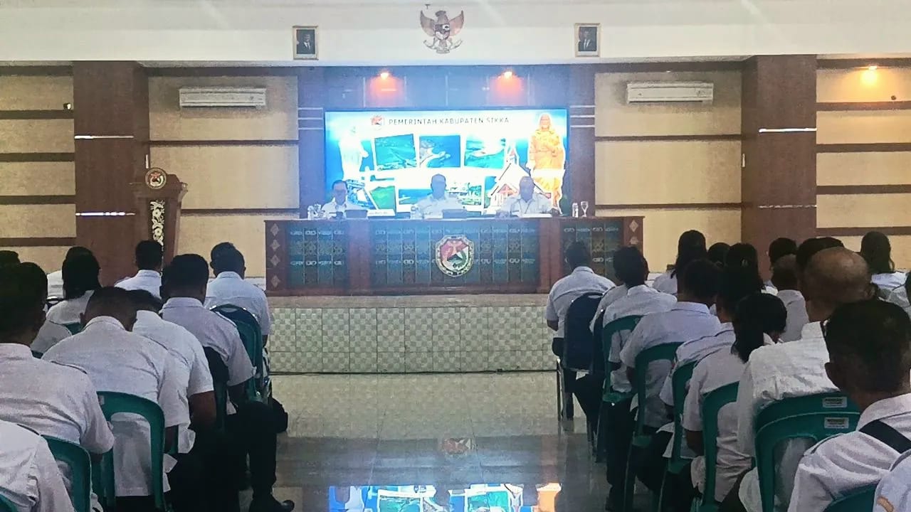 Wabub Sikka Dorong Para Kepala Desa dan Camat Maksimalkan Penerimaan PBB - P2 