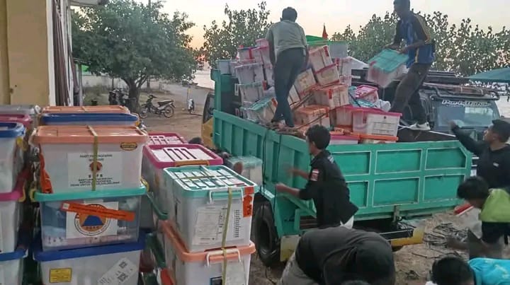 Bantuan BNPB Tiba di Palue