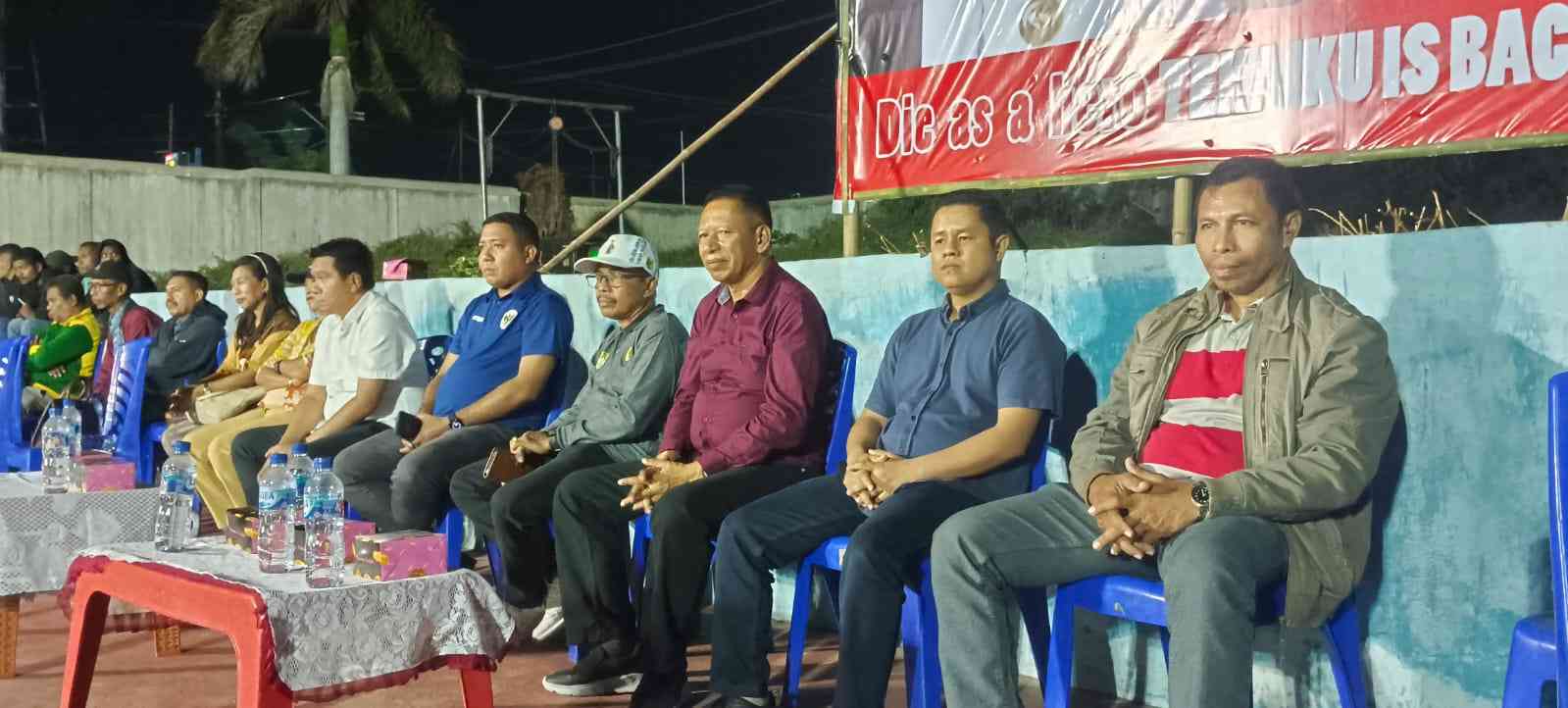 Bupati Sikka Resmi Buka Turnamen Voli Teka Iku Cup II di Gelora Samador