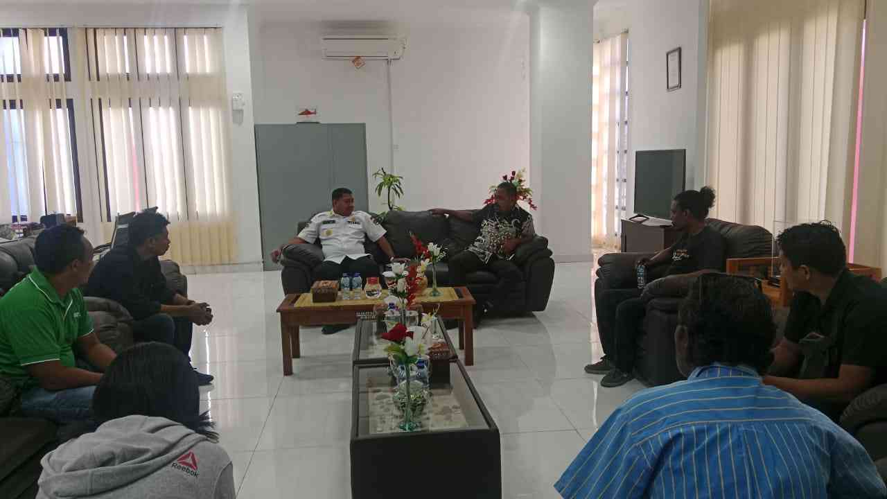Mantapkan Persiapan Persami, ASKAB Sikka Temui Bupati Sikka