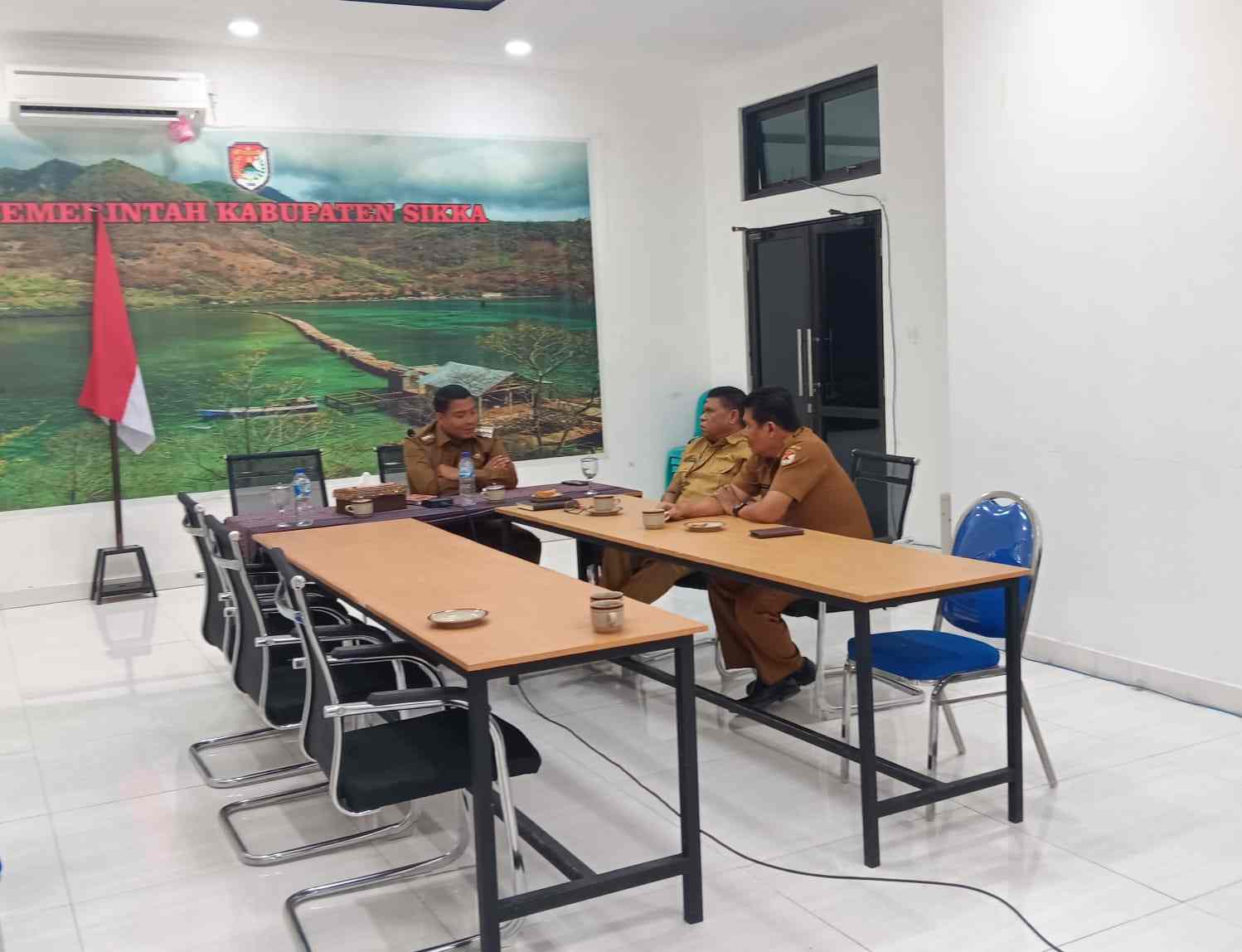 Bupati Sikka Ikuti Rapat Koordinasi Pengendalian Inflasi dan Program 3 Juta Rumah secara Virtual