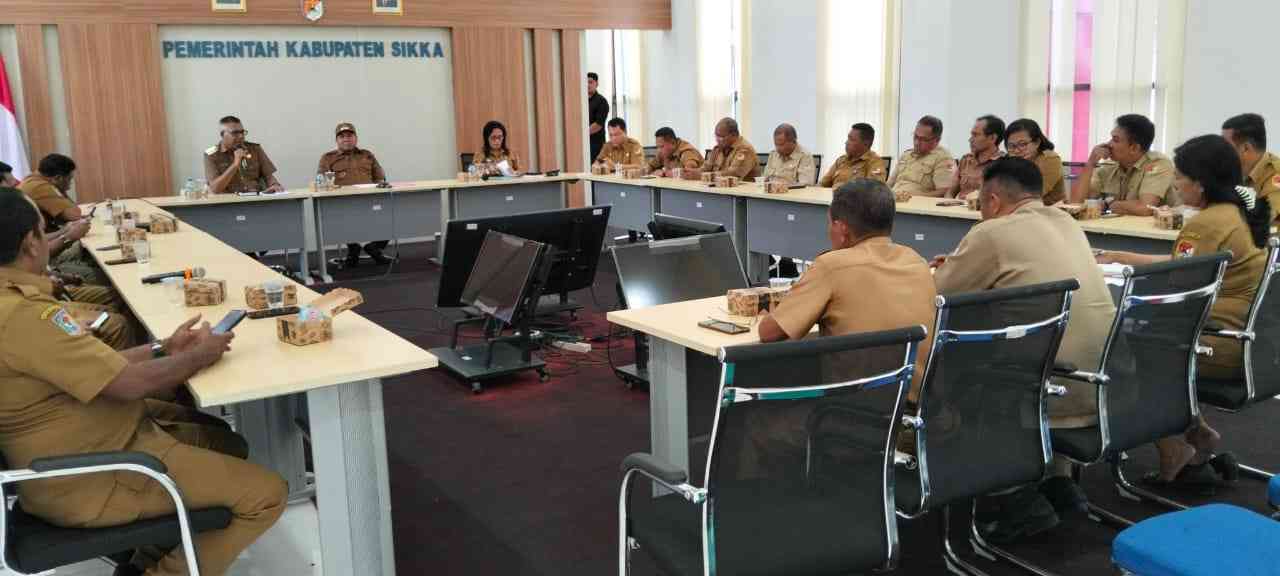 Bupati Sikka Berikan Arahan Kepada Peserta Seleksi Terbuka Jabatan Pimpinan Pratama Kabupaten Sikka Tahun 2024